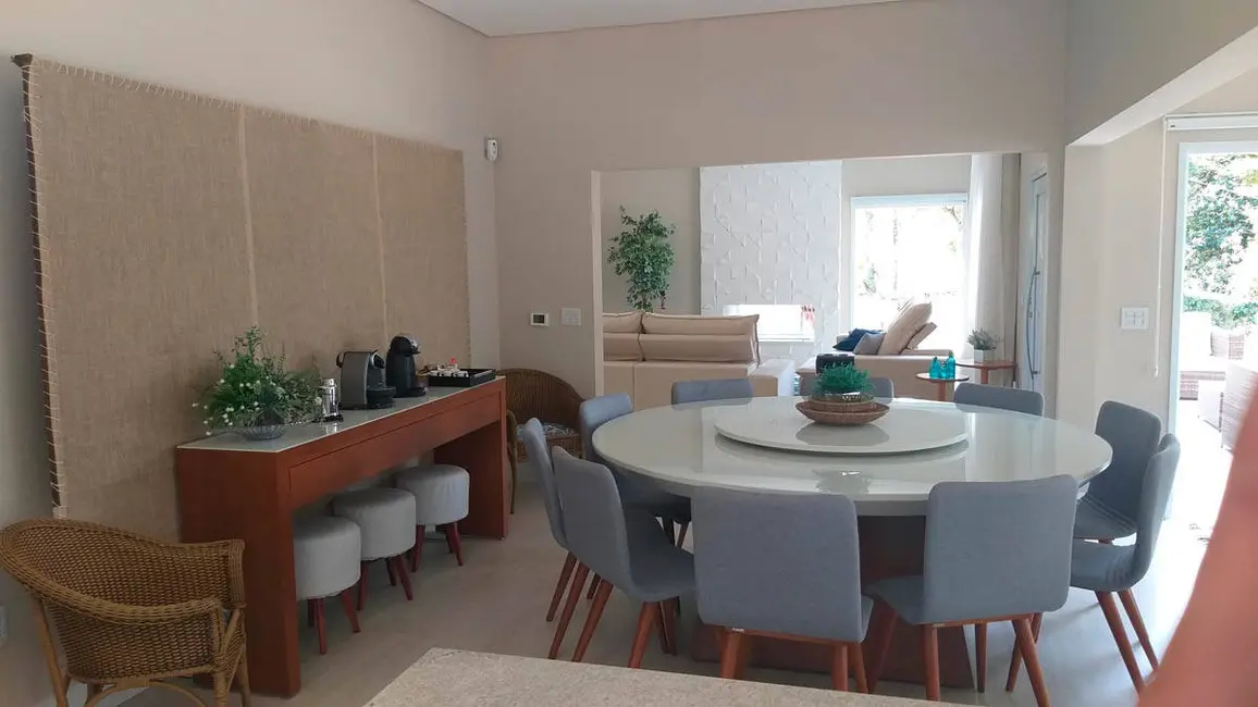 Casa com 5 quartos à venda, 1127m2 em Água Comprida, Braganca Paulista - SP - imagem 4 Foto 4 de Casa com 5 quartos à venda, 1127m2 em Água Comprida, Braganca Paulista - SP