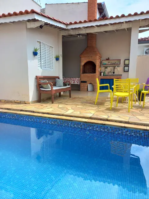Foto 1 de Casa à venda, 307m2 em Jardim Europa, Braganca Paulista - SP