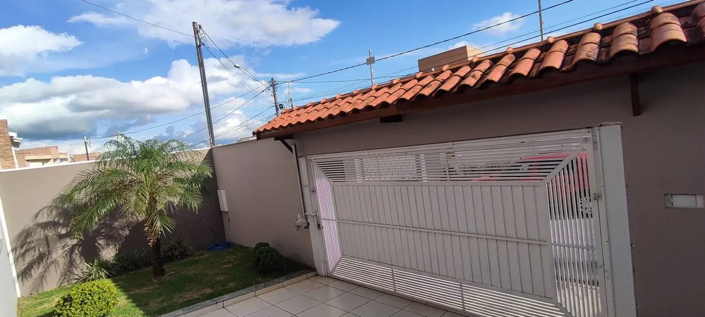 Foto 3 de Casa com 4 quartos à venda, 250m2 em Jardim Santa Paulina, Braganca Paulista - SP