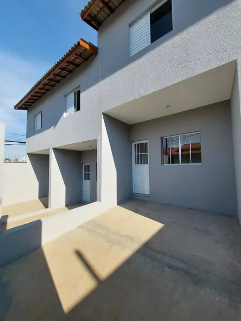 Foto 1 de Casa com 2 quartos à venda em Parque Brasil, Braganca Paulista - SP