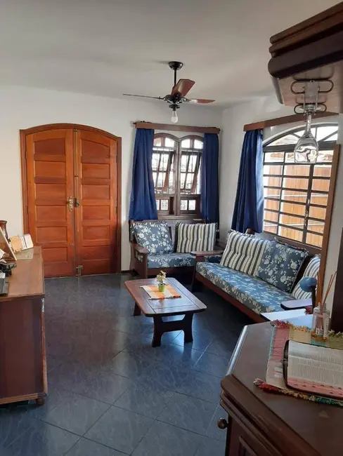 Foto 3 de Casa com 2 quartos à venda, 250m2 em Jardim São Lourenço, Braganca Paulista - SP