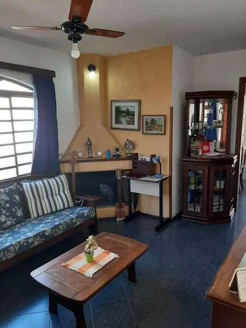 Foto 9 de Casa com 2 quartos à venda, 250m2 em Jardim São Lourenço, Braganca Paulista - SP