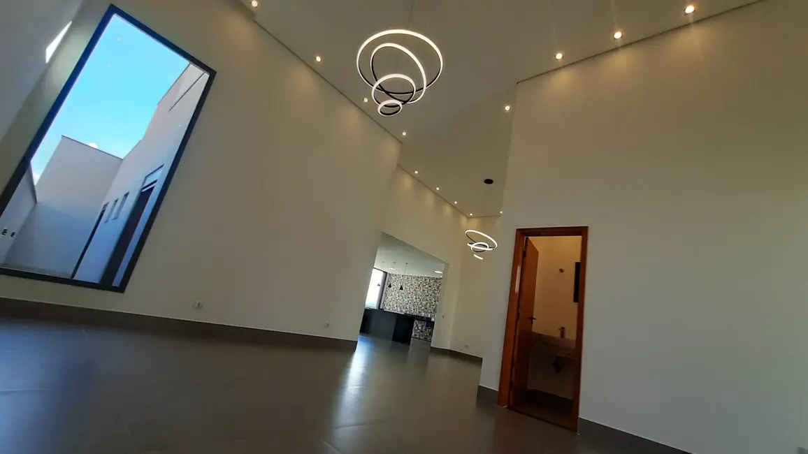 Casa com 3 quartos à venda, 360m2 em Parque Imperador, Braganca Paulista - SP - imagem 3 Foto 3 de Casa com 3 quartos à venda, 360m2 em Parque Imperador, Braganca Paulista - SP