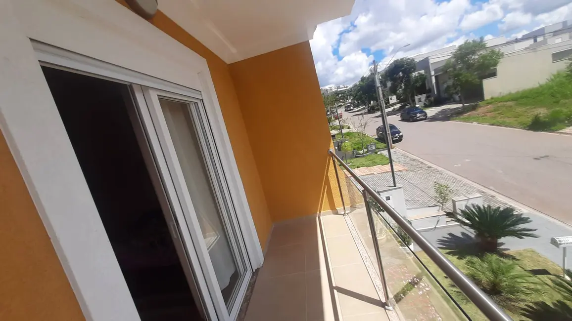 Foto 4 de Casa com 3 quartos à venda, 300m2 em Braganca Paulista - SP