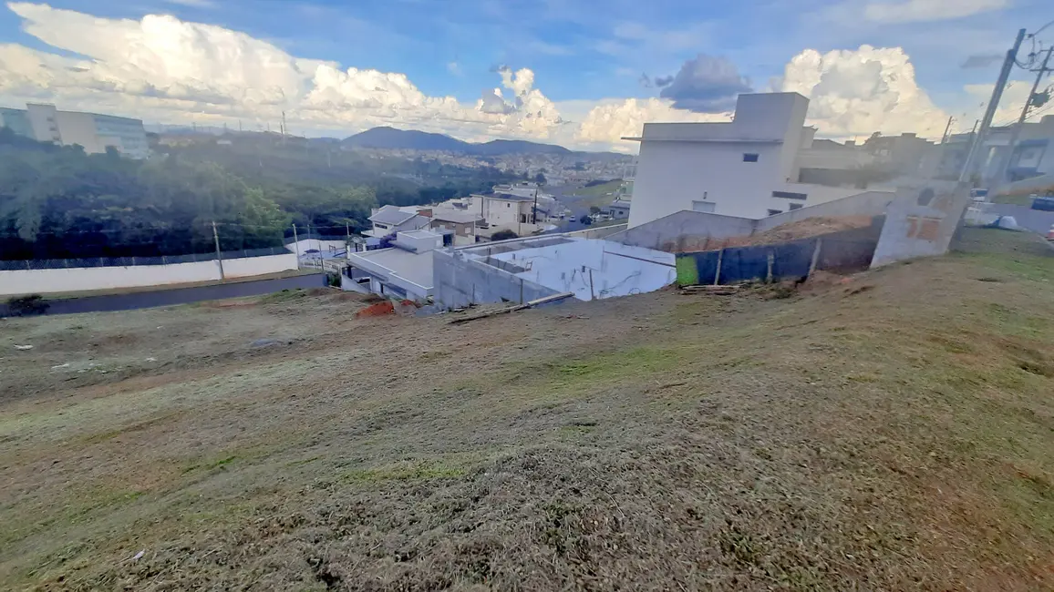 Foto 5 de Terreno / Lote à venda, 330m2 em Condomínio Villa Real de Bragança, Braganca Paulista - SP