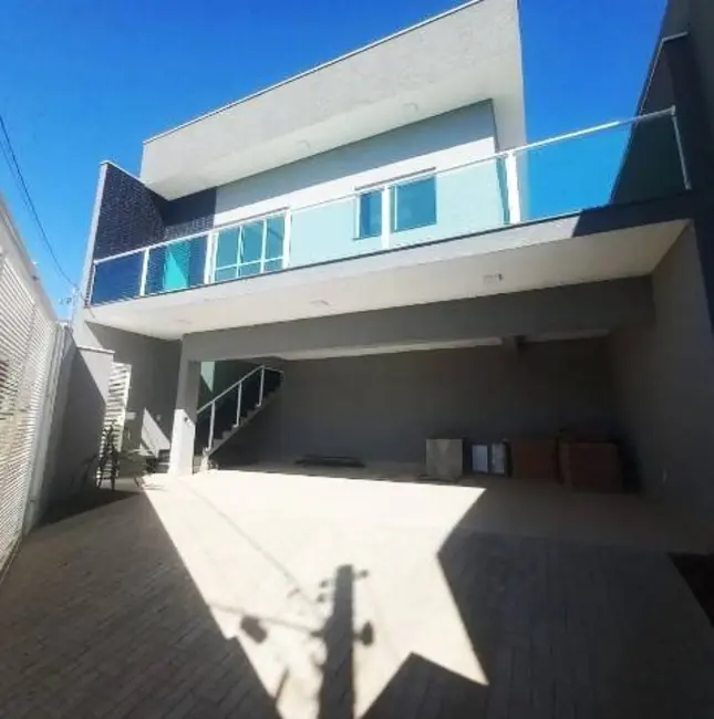 Foto 2 de Casa com 2 quartos à venda, 140m2 em Braganca Paulista - SP