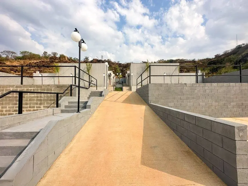 Foto 5 de Casa com 2 quartos à venda, 50m2 em Jardim São Miguel, Braganca Paulista - SP