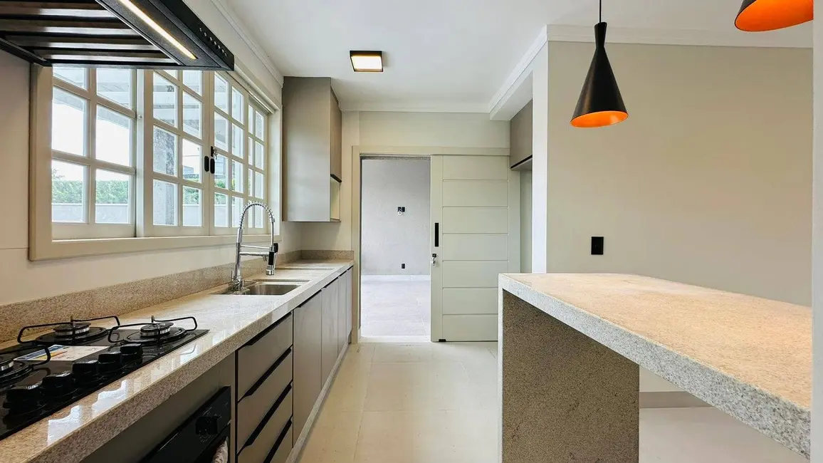 Foto 4 de Casa com 3 quartos à venda, 388m2 em Condomínio Residencial Euroville, Braganca Paulista - SP