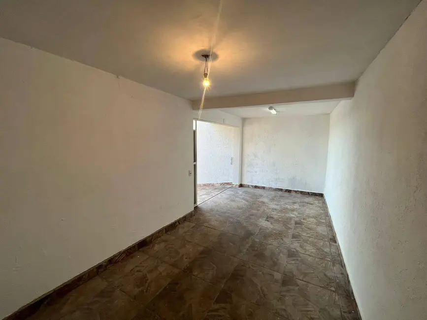 Foto 5 de Casa com 2 quartos à venda, 125m2 em Jardim São Miguel, Braganca Paulista - SP