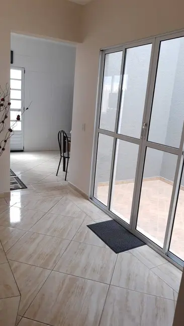 Foto 1 de Casa com 3 quartos à venda, 140m2 em Jardim Iguatemi, Braganca Paulista - SP