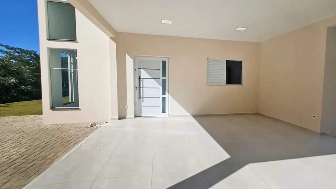 Casa de Condomínio com 3 quartos à venda, 1324m2 em Centro, Pinhalzinho - SP - imagem 5 Foto 5 de Casa de Condomínio com 3 quartos à venda, 1324m2 em Centro, Pinhalzinho - SP