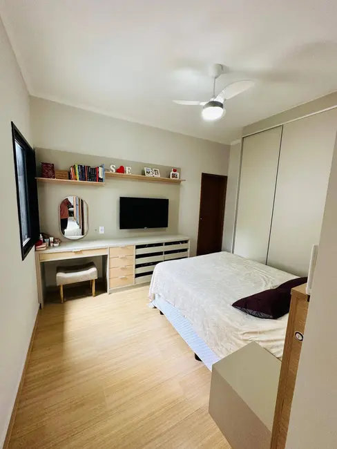 Foto 3 de Casa com 3 quartos à venda em Braganca Paulista - SP