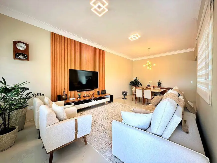 Casa com 3 quartos à venda, 600m2 em Condomínio Terras de Santa Cruz, Braganca Paulista - SP - imagem 7 Foto 7 de Casa com 3 quartos à venda, 600m2 em Condomínio Terras de Santa Cruz, Braganca Paulista - SP