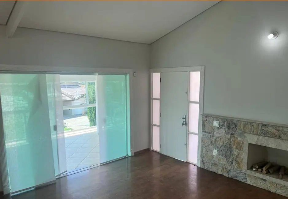Foto 2 de Casa com 3 quartos à venda e para alugar, 516m2 em Residencial Colinas de São Francisco, Braganca Paulista - SP