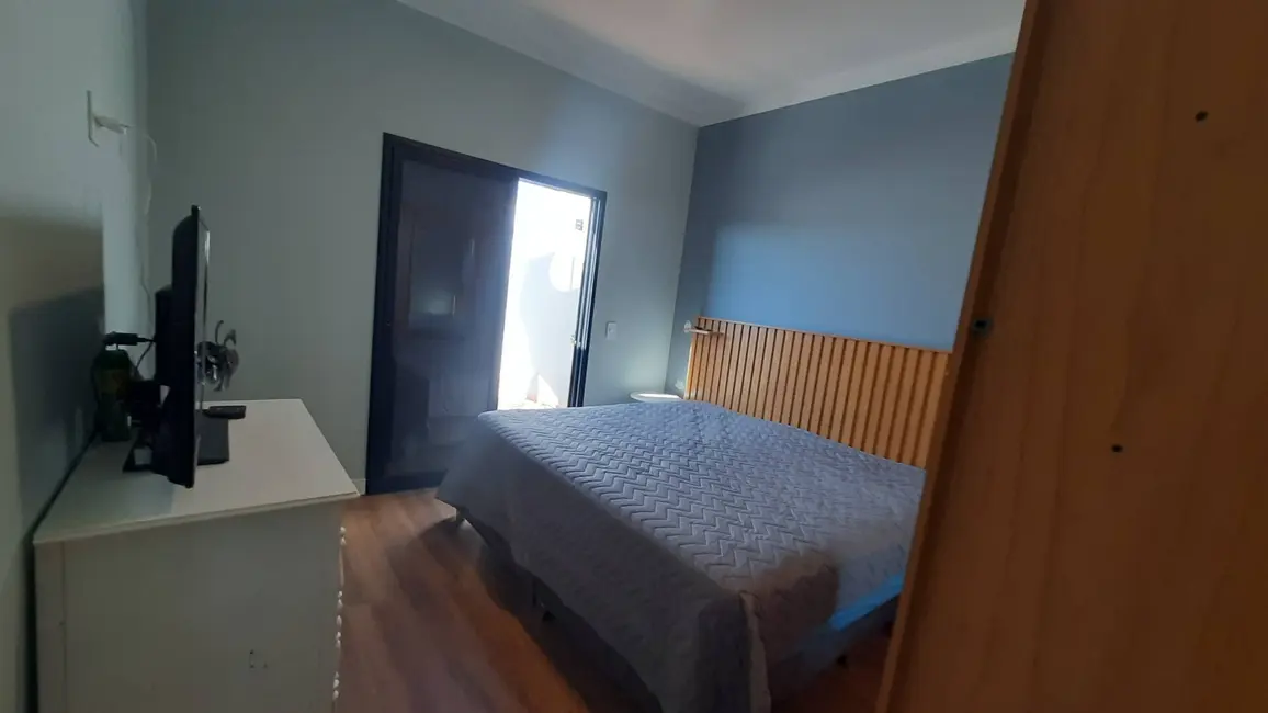 Foto 9 de Casa com 2 quartos à venda, 140m2 em Braganca Paulista - SP