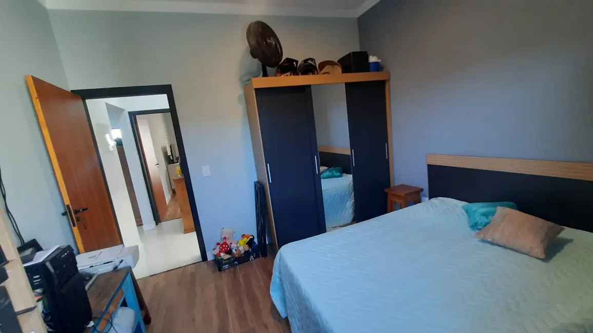 Foto 6 de Casa com 2 quartos à venda, 140m2 em Braganca Paulista - SP