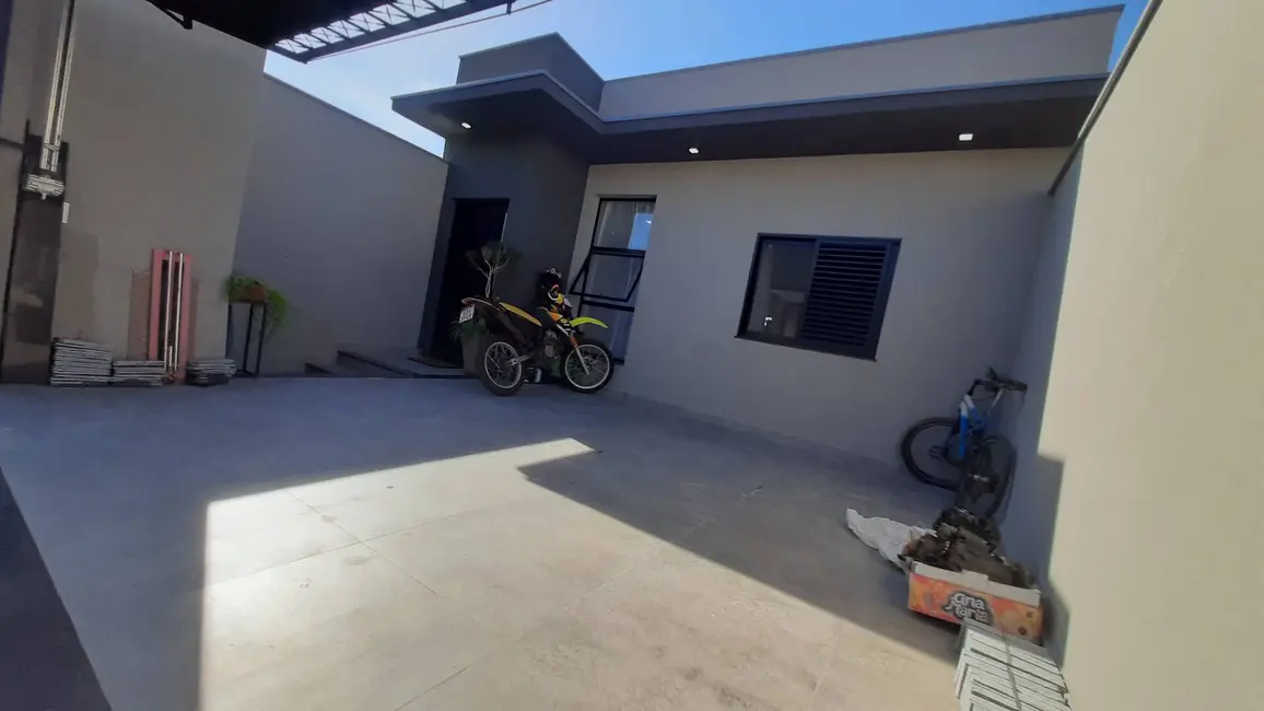 Foto 3 de Casa com 2 quartos à venda, 140m2 em Braganca Paulista - SP