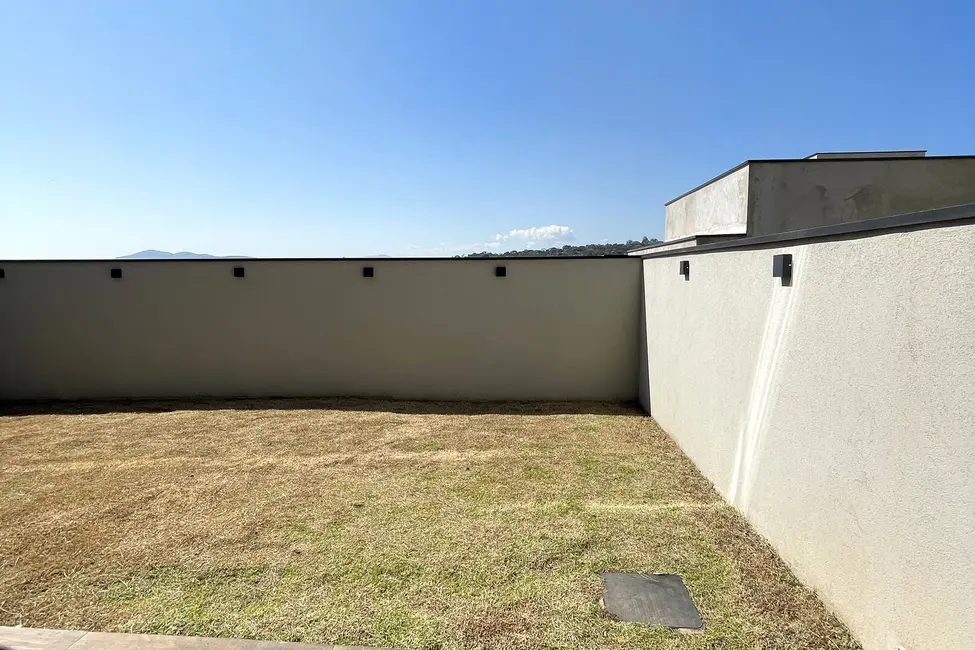 Foto 3 de Casa com 3 quartos à venda, 300m2 em Braganca Paulista - SP