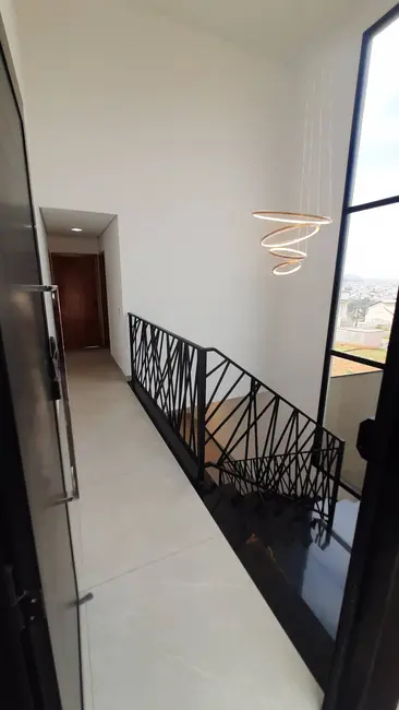 Foto 4 de Casa com 3 quartos à venda, 300m2 em Condomínio Villa Real de Bragança, Braganca Paulista - SP