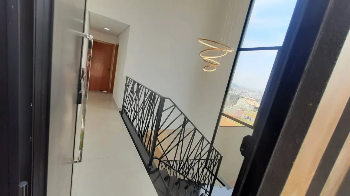 Foto 3 de Casa com 3 quartos à venda, 300m2 em Condomínio Villa Real de Bragança, Braganca Paulista - SP