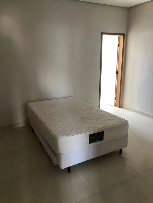 Casa de Condomínio à venda em Condomínio Portal da Serra, Braganca Paulista - SP - imagem 2 Foto 2 de Casa de Condomínio à venda em Condomínio Portal da Serra, Braganca Paulista - SP