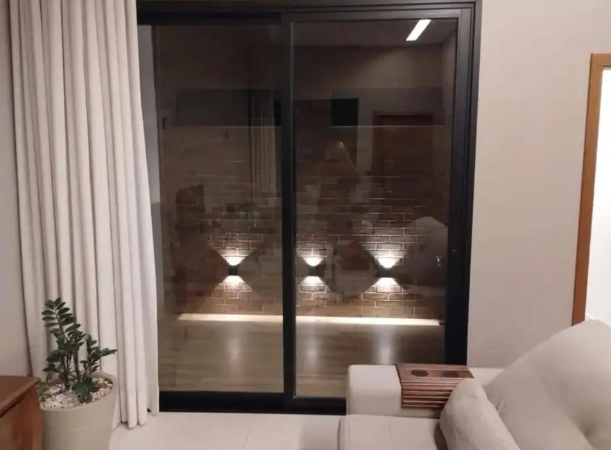 Casa de Condomínio com 3 quartos à venda em Condomínio Portal da Serra, Braganca Paulista - SP - imagem 4 Foto 4 de Casa de Condomínio com 3 quartos à venda em Condomínio Portal da Serra, Braganca Paulista - SP