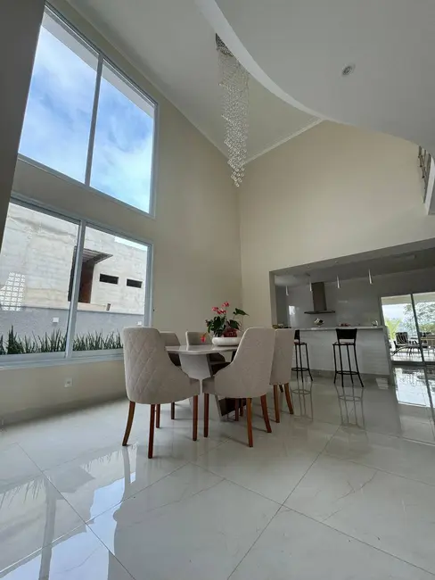 Foto 3 de Casa com 3 quartos à venda, 600m2 em Condomínio Jardim Flamboyan, Braganca Paulista - SP