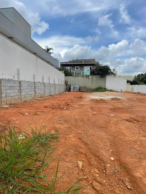 Foto 1 de Terreno / Lote à venda, 250m2 em Residencial Alvorada, Braganca Paulista - SP
