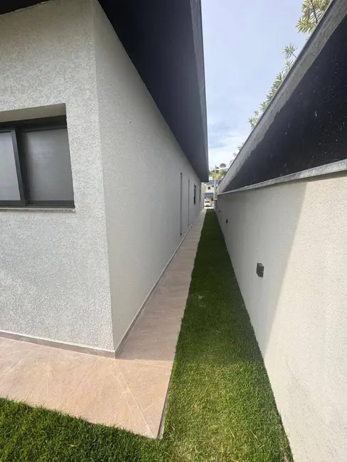 Foto 2 de Casa com 3 quartos à venda, 600m2 em Condomínio Terras de Santa Cruz, Braganca Paulista - SP