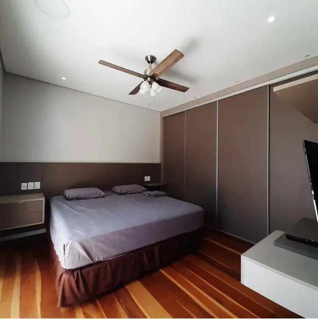 Foto 4 de Casa com 5 quartos à venda e para alugar, 750m2 em Residencial Colinas de São Francisco, Braganca Paulista - SP