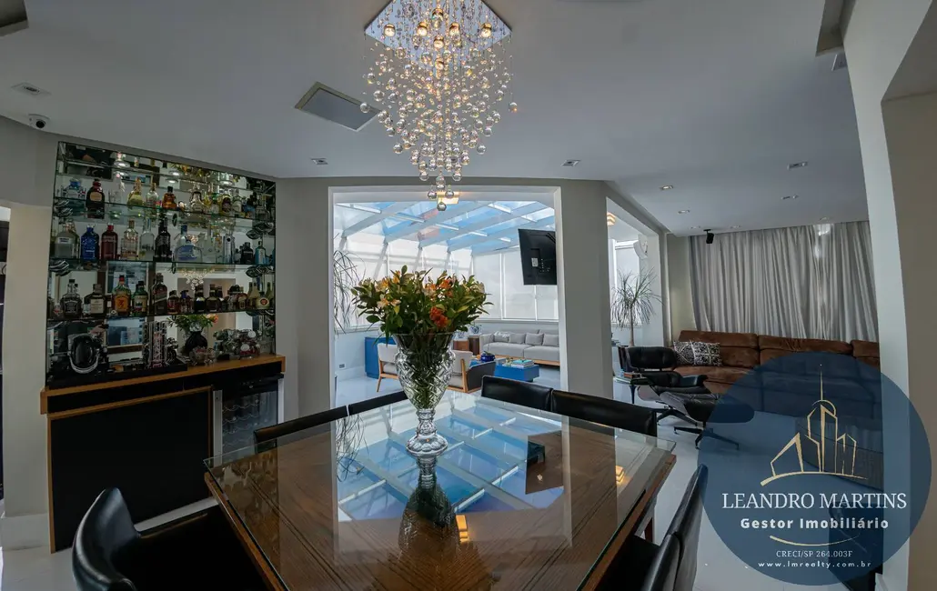 Apartamento com 4 quartos à venda, 370m2 em Moema, São Paulo - SP - imagem 9 Foto 9 de Apartamento com 4 quartos à venda, 370m2 em Moema, São Paulo - SP