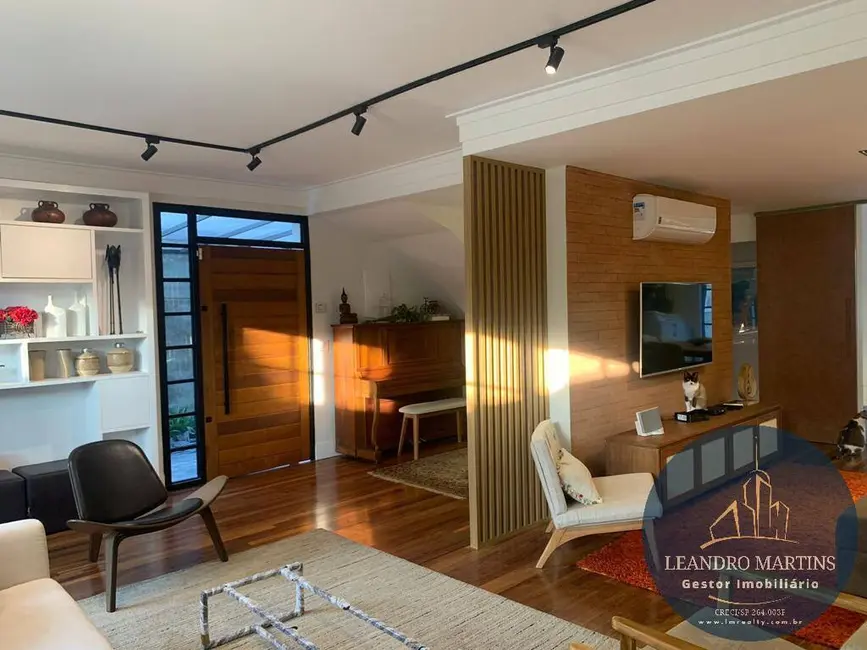 Foto 1 de Sobrado com 3 quartos à venda, 400m2 em Planalto Paulista, São Paulo - SP
