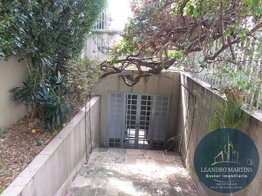 Foto 8 de Casa com 6 quartos à venda e para alugar, 750m2 em Campo Belo, São Paulo - SP