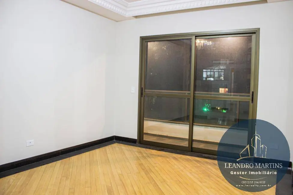 Apartamento com 3 quartos à venda, 247m2 em Vila Suzana, São Paulo - SP - imagem 8 Foto 8 de Apartamento com 3 quartos à venda, 247m2 em Vila Suzana, São Paulo - SP