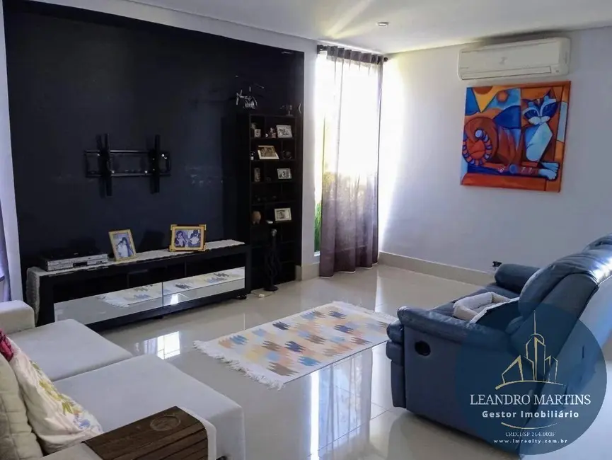 Casa de Condomínio com 4 quartos à venda, 573m2 em Aldeia da Serra, Barueri - SP - imagem 4 Foto 4 de Casa de Condomínio com 4 quartos à venda, 573m2 em Aldeia da Serra, Barueri - SP