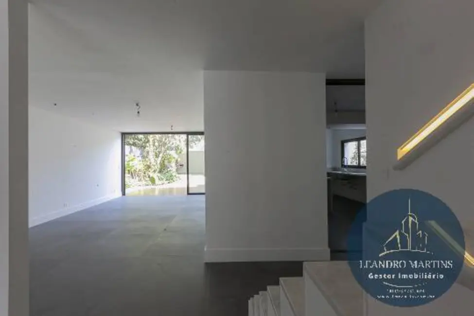 Foto 4 de Casa com 5 quartos à venda, 410m2 em Alto de Pinheiros, São Paulo - SP