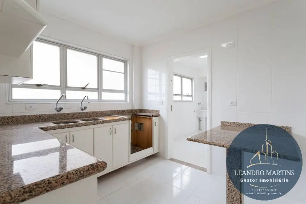 Foto 5 de Apartamento com 3 quartos à venda, 145m2 em Vila Mariana, São Paulo - SP