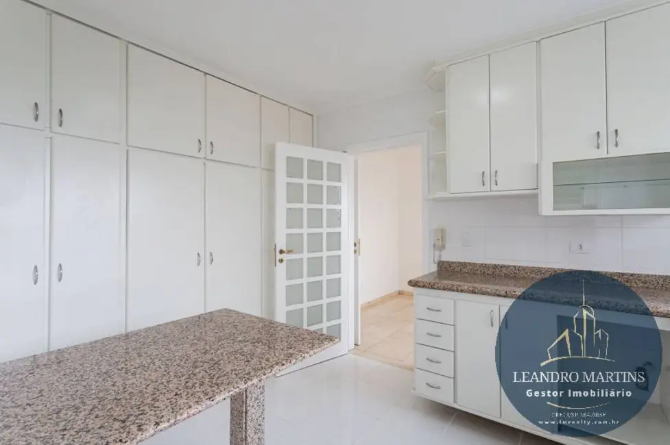 Foto 6 de Apartamento com 3 quartos à venda, 145m2 em Vila Mariana, São Paulo - SP