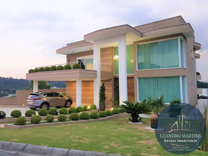 Foto 1 de Casa de Condomínio com 4 quartos à venda, 650m2 em Jardim do Golf I, Jandira - SP