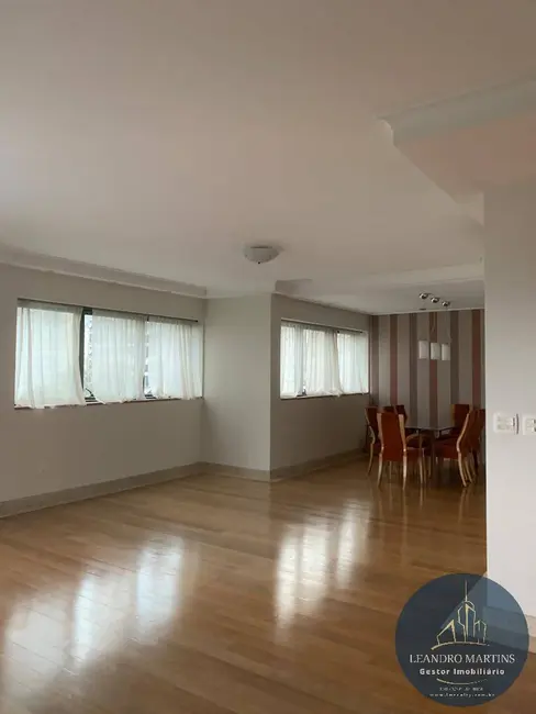 Apartamento com 4 quartos à venda, 186m2 em Indianópolis, São Paulo - SP - imagem 4 Foto 4 de Apartamento com 4 quartos à venda, 186m2 em Indianópolis, São Paulo - SP