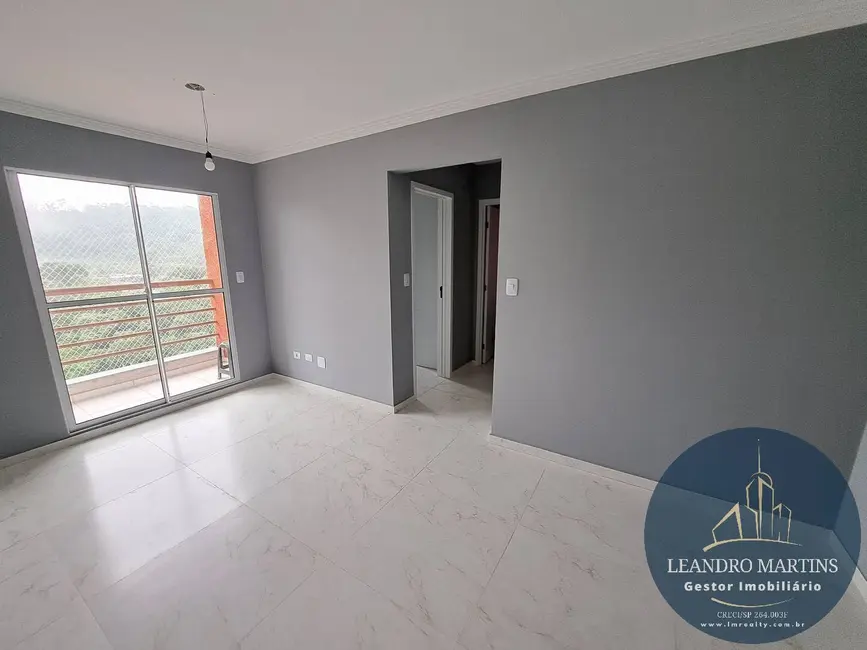 Foto 2 de Apartamento com 2 quartos à venda, 52m2 em Jardim Mimas, Embu Das Artes - SP