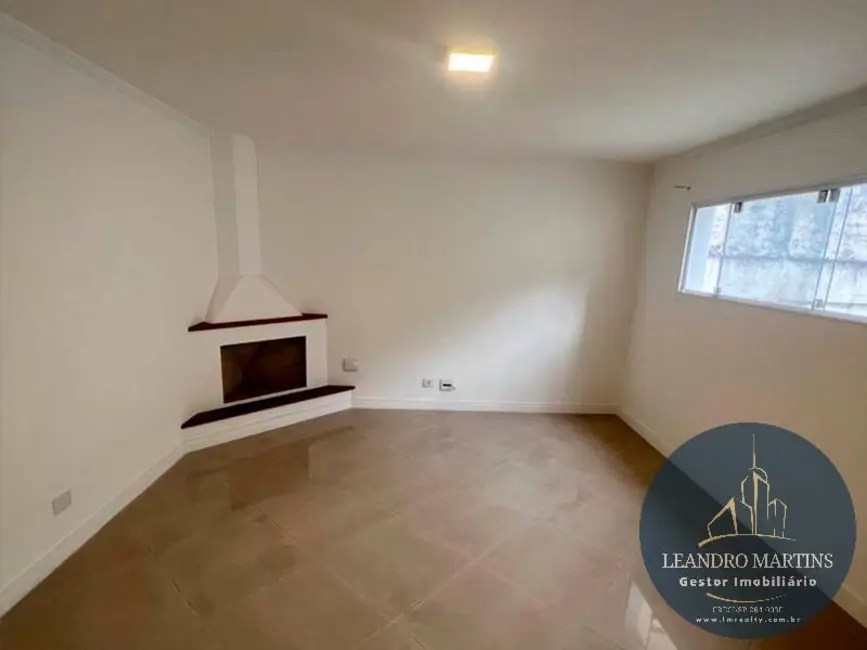 Sobrado com 3 quartos à venda, 196m2 em Vila Mariana, São Paulo - SP - imagem 3 Foto 3 de Sobrado com 3 quartos à venda, 196m2 em Vila Mariana, São Paulo - SP