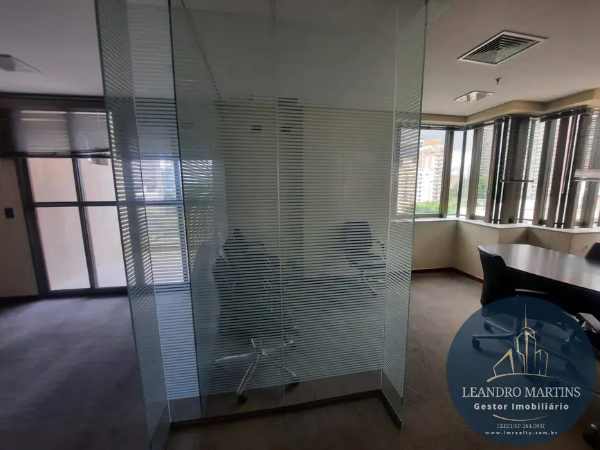 Sala Comercial à venda, 115m2 em Vila Olímpia, São Paulo - SP - imagem 6 Foto 6 de Sala Comercial à venda, 115m2 em Vila Olímpia, São Paulo - SP