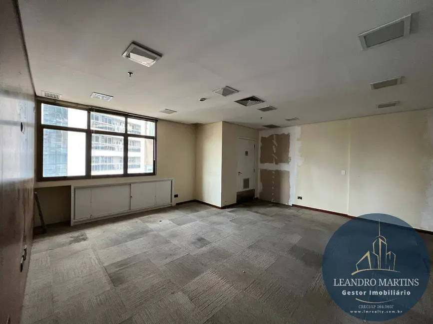 Sala Comercial à venda, 115m2 em Vila Olímpia, São Paulo - SP - imagem 8 Foto 8 de Sala Comercial à venda, 115m2 em Vila Olímpia, São Paulo - SP