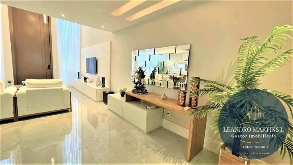 Casa de Condomínio com 5 quartos à venda, 500m2 em Recreio dos Bandeirantes, Rio De Janeiro - RJ - imagem 7 Foto 7 de Casa de Condomínio com 5 quartos à venda, 500m2 em Recreio dos Bandeirantes, Rio De Janeiro - RJ