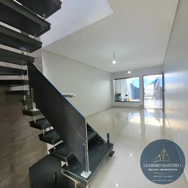 Foto 2 de Casa com 3 quartos à venda, 106m2 em Vila do Castelo, São Paulo - SP