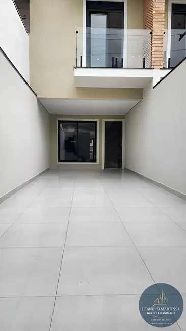 Foto 2 de Casa com 3 quartos à venda, 108m2 em Jardim Sabará, São Paulo - SP