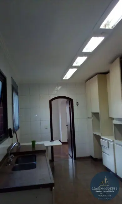 Apartamento com 3 quartos à venda, 238m2 em Moema, São Paulo - SP - imagem 9 Foto 9 de Apartamento com 3 quartos à venda, 238m2 em Moema, São Paulo - SP