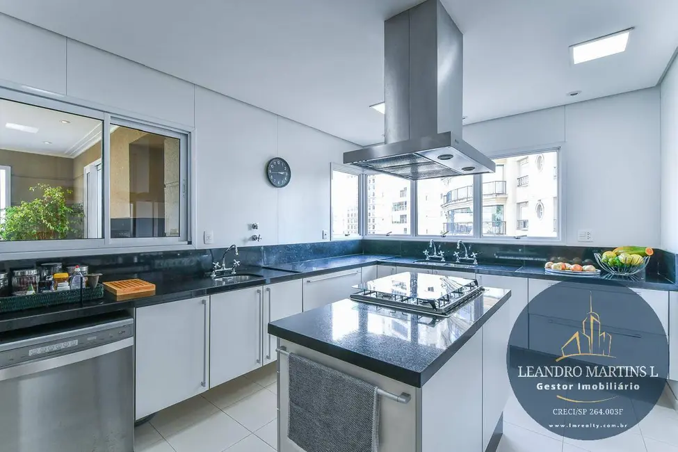 Apartamento com 4 quartos à venda, 427m2 em Jardim Fonte do Morumbi, São Paulo - SP - imagem 9 Foto 9 de Apartamento com 4 quartos à venda, 427m2 em Jardim Fonte do Morumbi, São Paulo - SP