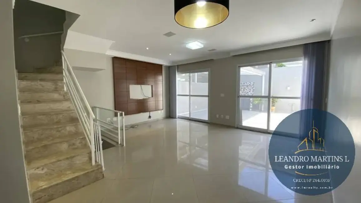 Foto 1 de Casa de Condomínio com 4 quartos à venda, 183m2 em Vila Sofia, São Paulo - SP